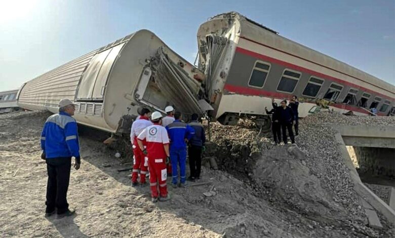 انحراف قطار