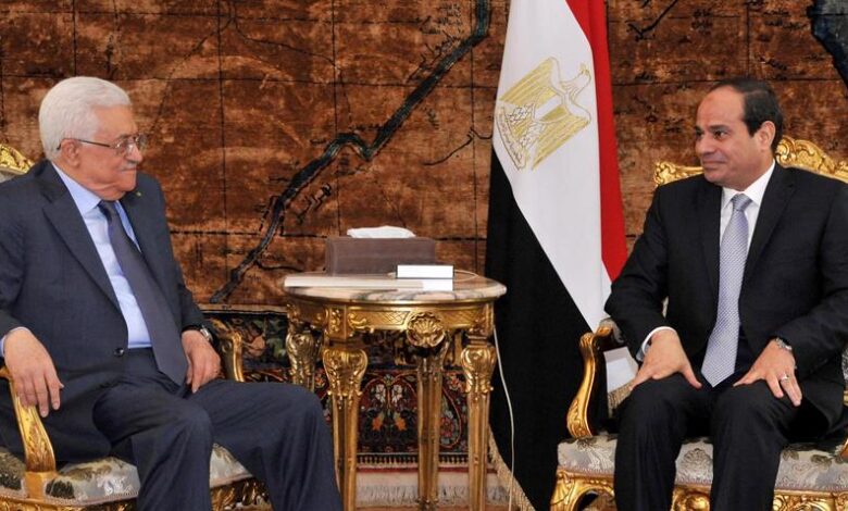 الرئيس محمود عباس ونظيره المصري
