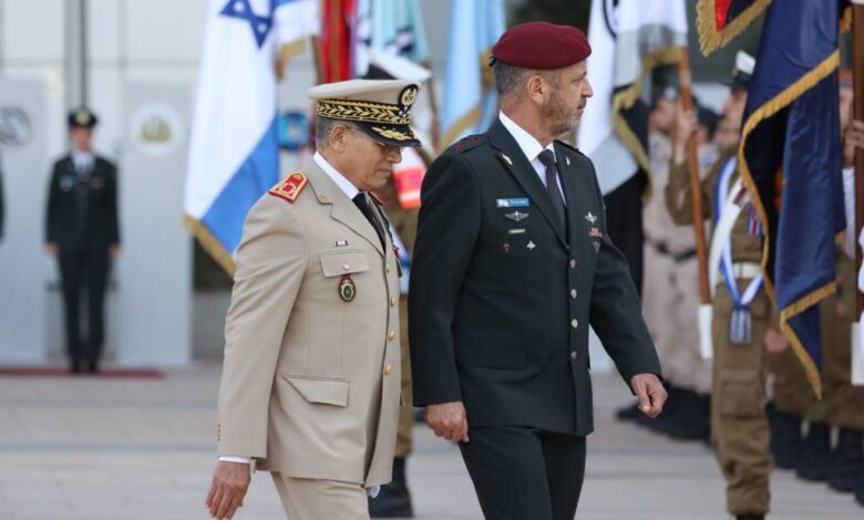 قائد الجيش المغربي يزور إسرائيل