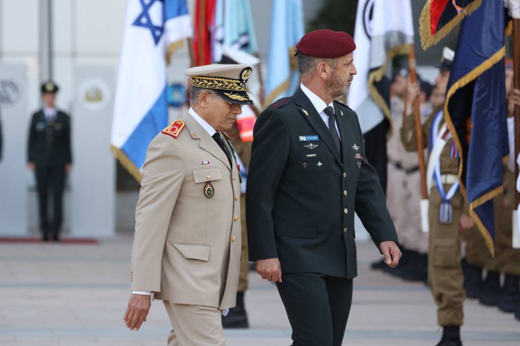 قائد الجيش المغربي يزور إسرائيل