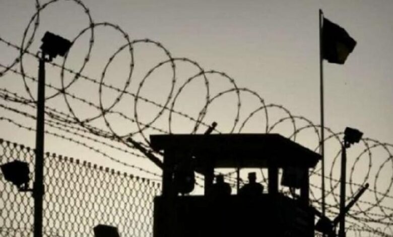 الأسرى يواصلون إضرابهم عن الطعام