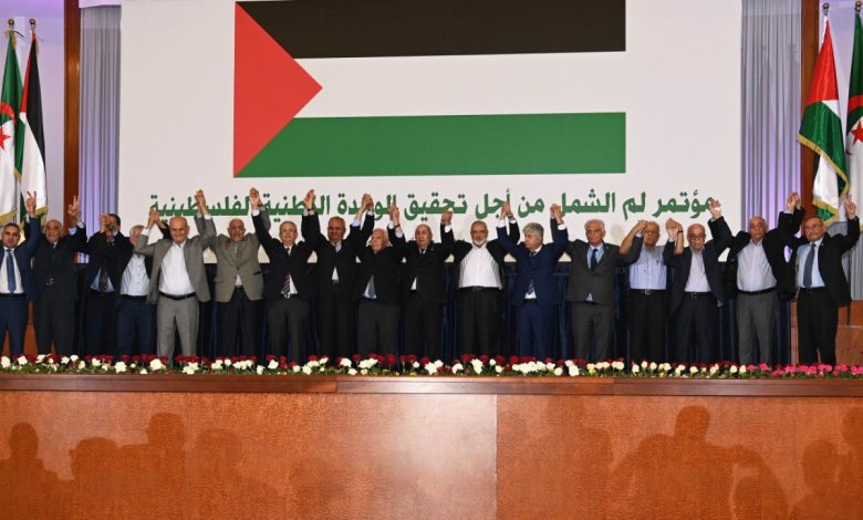 الفصائل