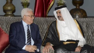 الرئيس محمود عباس وامير قطر