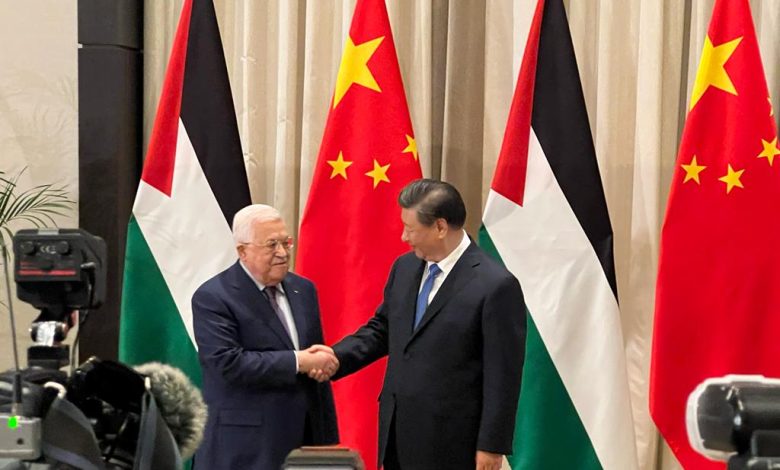 الرئيس عباس ونظيره الصيني