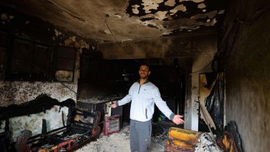 الخارجية تدين إحراق منزل