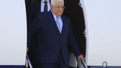 الرئيس عباس يصل الصين