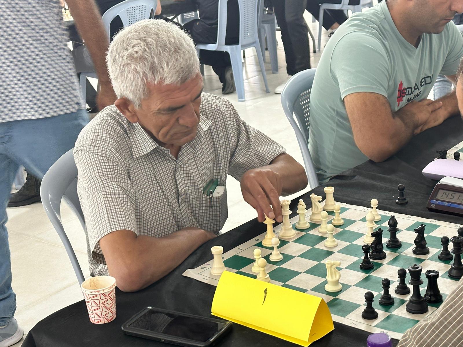الشهداء شطرنج