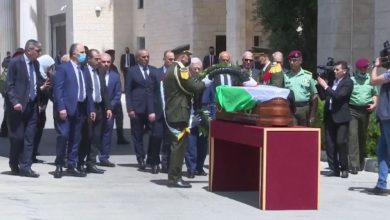 تشييع جثمان قدري أبو بكر