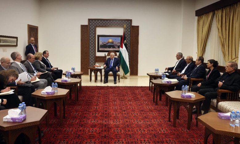الرئيس والمنسق الاميركي