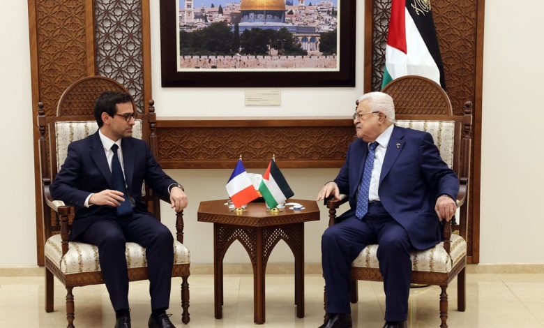 الرئيس يستقبل وزير الخارجية الفرنسي