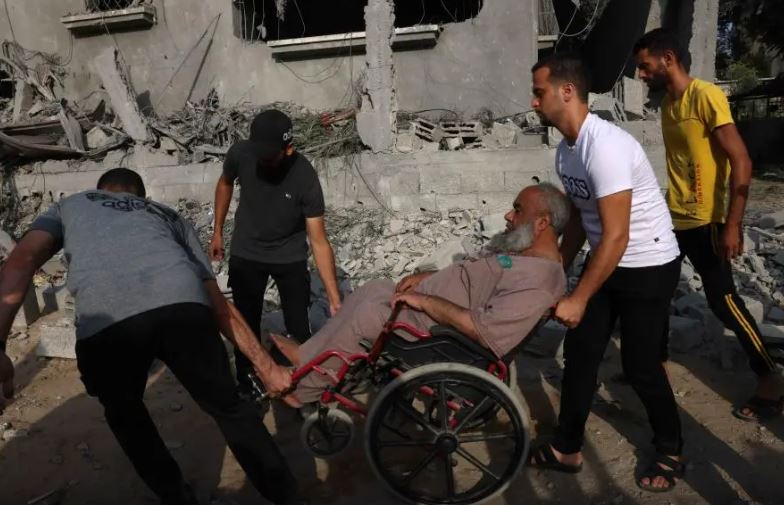 المسنون في غزة
