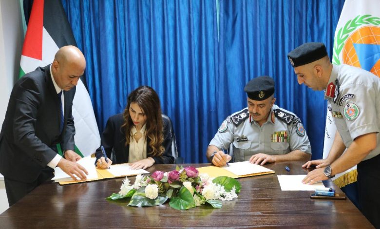 الدفاع المدني و وزارة العمل