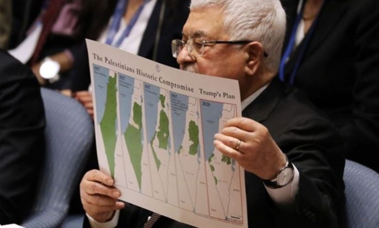 الرئيس الفلسطيني و حل الدولتين