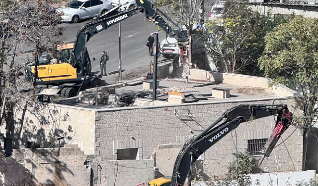 الاحتلال يهدم في الضفة والقدس