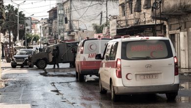 الاحتلال يعرقل الفلسطينيين